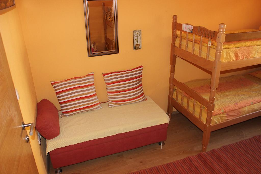Majdas Mostar Rum bild